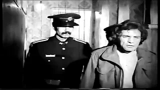 اوه آقا رضا چه جیمز باندی بوده برای خودش سکانسی از فیلم صبح خاکستر 