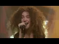 Dupla Anavitória canta "Calendário" no Fantástico 25/11/2018