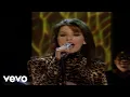 Download Lagu Shania Twain - That Don't Impress Me Much (Live On BBC Top Of The Pops / 18th June 1999)