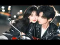 Download Lagu 她高中暗戀的校草五年在相親局上帶著「緋聞女友」現身，怎料表面冷漠的他心底已壓不住洶湧的愛意❤️全集#甜宠 #短剧 #霸道总裁