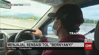 melintasi jalan tol bernyanyi