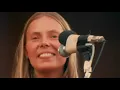 Joni Mitchell - Big Yellow Taxi (Isle of Wight Festival 1970) [Restored]