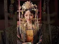 一朝重生！她甩掉虛偽太子，改嫁人人畏懼的冷面戰神王爺，不料他愛慘她了！歸來復仇讓渣男渣妹血債血償！
