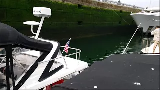 Ep #1 Going through the Ballard Locks for the first time
