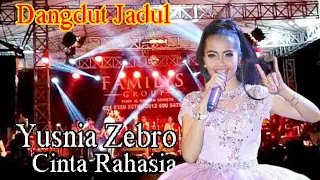 Download Yusnia Zebro Cinta Rahasia     Familys Group MP3