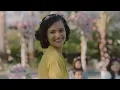Don't Miss This Couple and Their Squad Recreating "Sooraj Ki Baahon Mein"