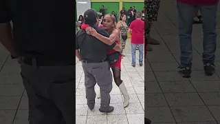 El pajarito es joselito!
