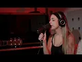 Corina Smith - 14. escape + x100 (Visualizer) | triste pero siempre mami (acústico)