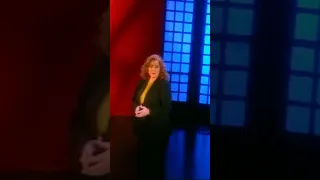 مهما يحاولوا يطفوا الشمس Mayada El Hennawy ميادة الحناوي 