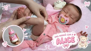 ROTINA DA MANHĂ COM A BEBĂ REBORN ALICE đŒđ©·