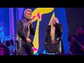 Download Lagu BILLY IDOL/AVRIL LAVIGNE “77” LIVE Kia Forum Los Angeles Inglewood, California September 25, 2025