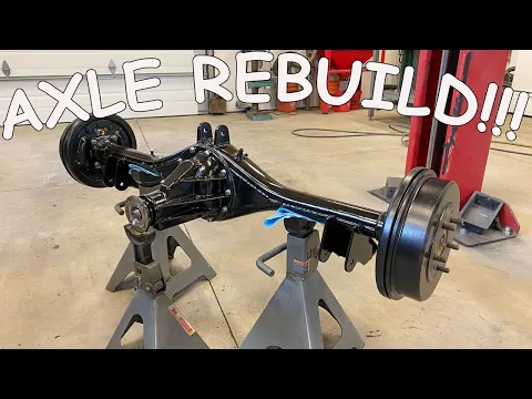 Download MP3 Rebuilding A Toyota Hilux Rear Axle!!