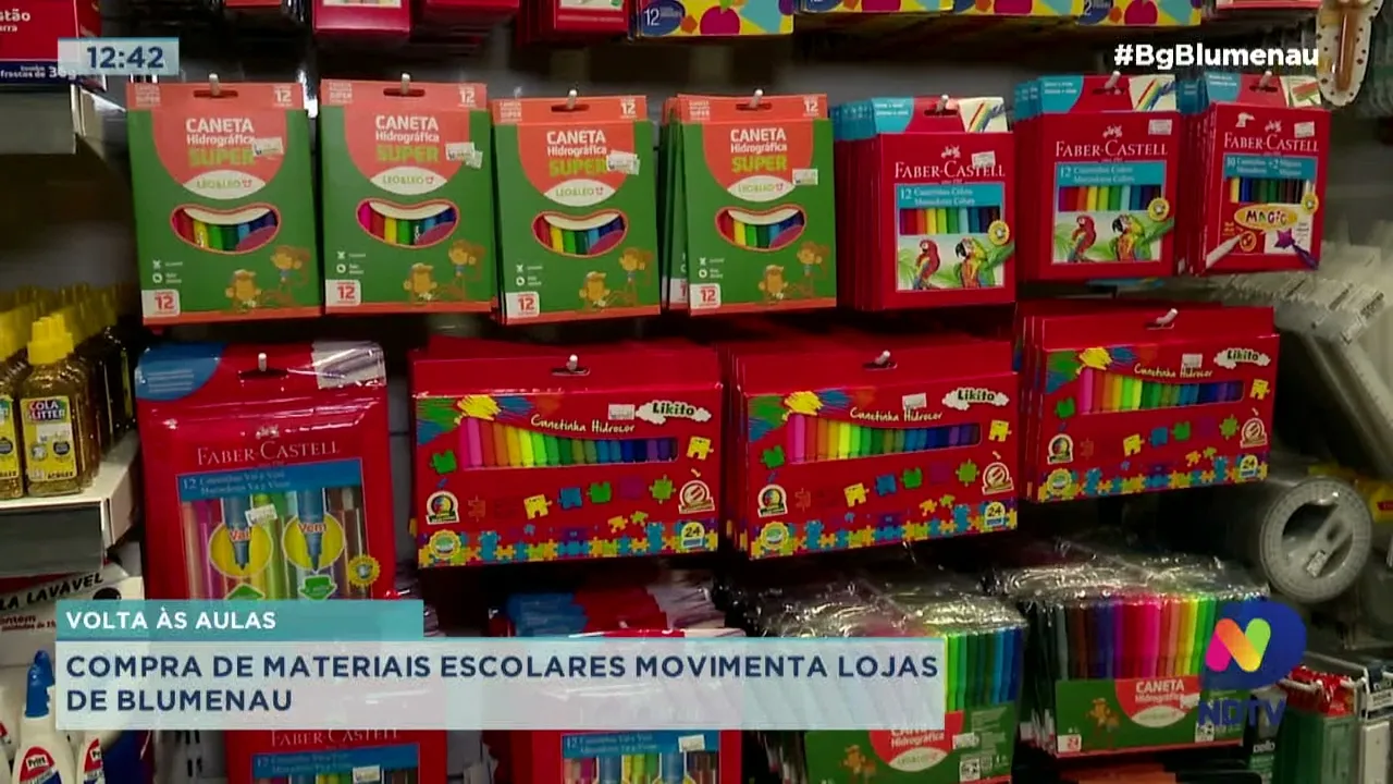 Volta às aulas: compra de materiais escolares movimenta lojas de Blumenau