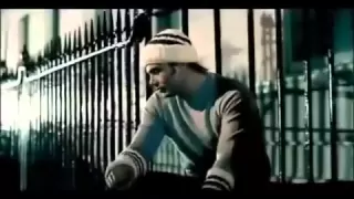 وهى عاملة اية دلوقت عمرو دياب 