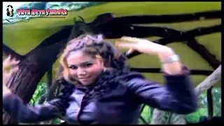 merry amril kucing garong ikan hq video karaoke by yaya arya shadara
