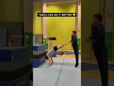 GIRLS CAN DO IT BETTER 💪🏼😅😂 #fail #funny #shorts #acrobatics #skills #acrobats #funnyvideos