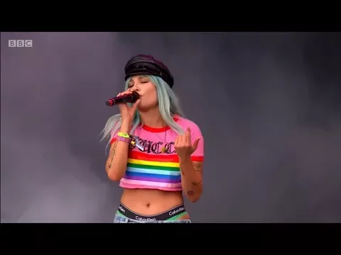 Download MP3 Halsey - Eyes Closed (Live at Glastonbury 2017)