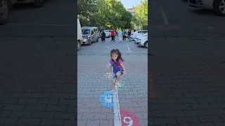 عيني جت على سنيورة 