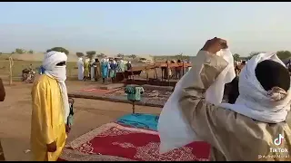 الطوارق تاسك آسكض وان أمزاغ 