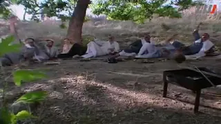 مشهد مضحك جمع بسام كوسا وهمام حوت 