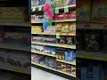 De shopping en Sedanos supermarket