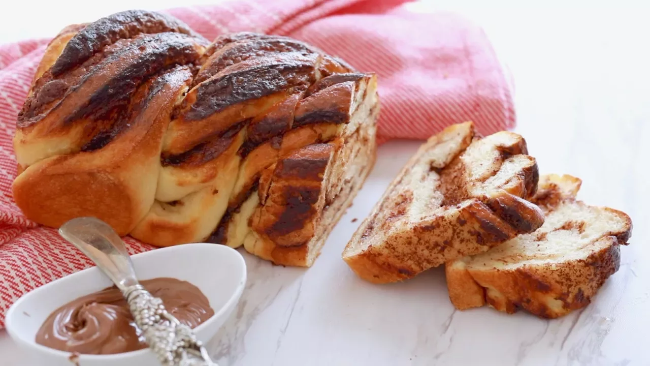 Crazy Dough Braided Nutella Bread - Gemma