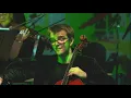 Peter Gregson – Bach Recomposed: Cello Suites, Gigue 6.6 | Yellow Lounge