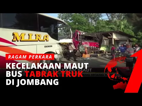 Bus Hantam Truk Tangki yang Sedang Parkir Hingga Sopir Terjepit
