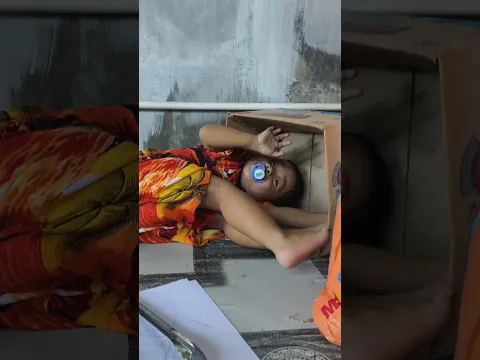 Anak kardus petik buah 🤣
