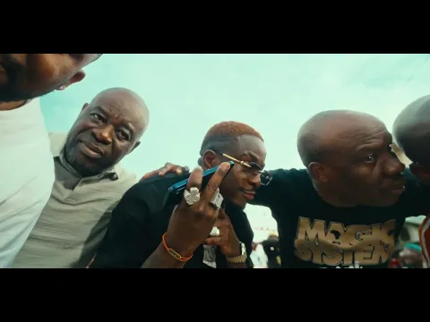 Video Thumbnail: MAGIC SYSTEM  FEAT  DIDI B  -  MÊME PAS PEUR ( CLIP OFFICIEL )