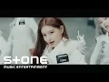 Download Lagu EVERGLOW (에버글로우) - Adios MV
