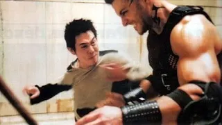 أقوى قتال جيت لي مع اجمل انشوده شيعيه انت لجروحي دوا دندنها