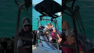 Birthday morning surprise on a sailing catamaran! #sailingboat #boatlife #birthdaysurprise #ocean