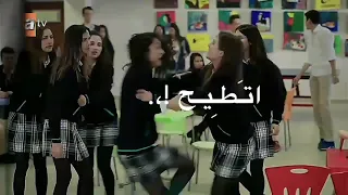 شجار بنات في المدرسه من مسلسل الأزهار الحزينه نار     دندنها