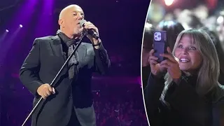 Christie Brinkley s ex-husband Billy Joel serenades her at concert 30 years after split
