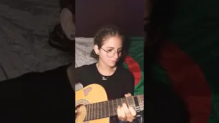 جزائرية تغني في بلادي ظلموني يا سلااااااااام 