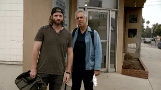 Bosch - Undercover Bosch Shows His Intelligence 5x06