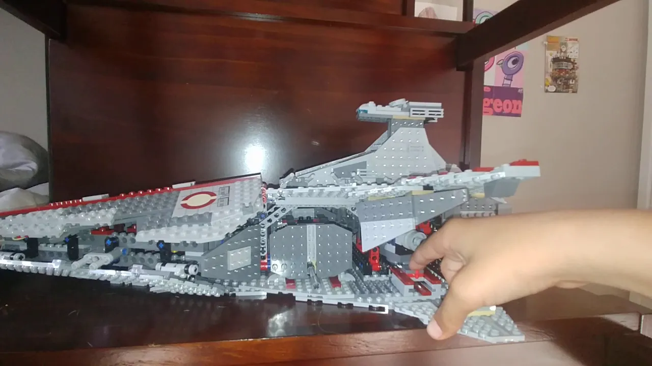 Ordo: Assassin https://flic.kr/p/2hicLPe Alec Doede: Venator https://flic.kr/p/zBYkEJ Darth Bjorn: O. 