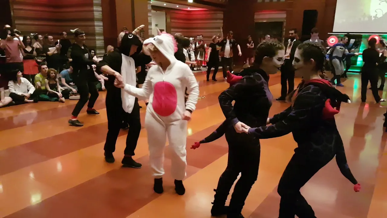 LIVE Warsaw Halloween Swing 2018 - Strictly Intermediate Semi