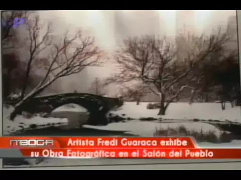 Artista Fredi Guaraca exhibe su obra fotográfica en el Salón del Pueblo