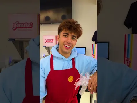 Pranking My Friend At Work 😭