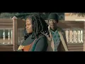 Download Lagu VEE MAMPEEZY FT. DALOM KIDS - ABATHANDANAYO (OFFICIAL VIDEO)