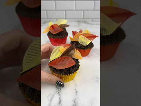 How to Make Candy Melts Leaf Cupcake Toppers