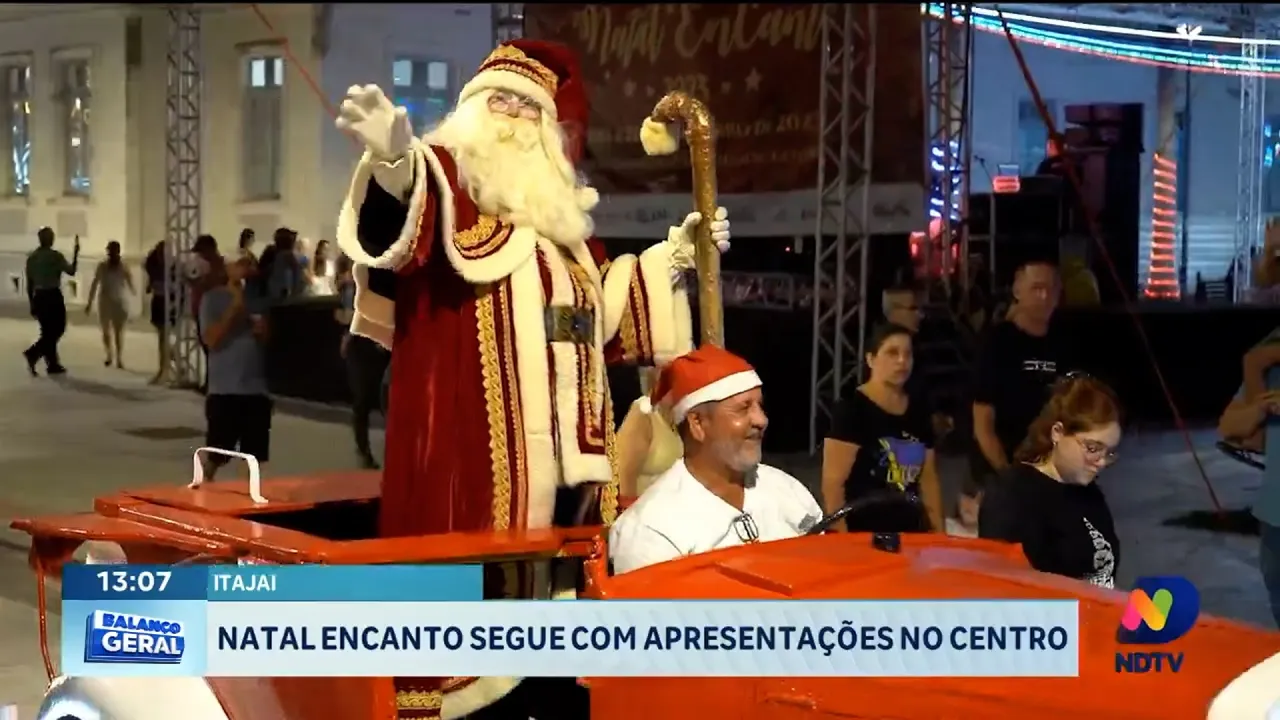 Natal Encantado segue com apresentações no centro da cidade de Itajaí