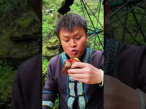 【ASMR MUKBANG】Eating Spicy Braised Pig’s Nose