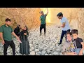 Download Lagu 👨‍👩‍👦Waiting for Ehsan's family to return from Tehran and baking Thierry bread on the farm🧱🏗