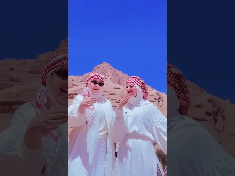 Let me drive to the left to the right trend 🤍🇯🇴❤️ | From desert “ Wadi Rum “ #shorts