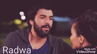 بالضحكة دي  عمرو دياب دندنها