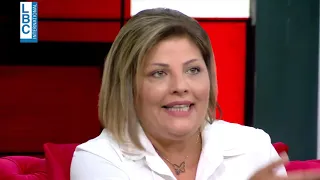 احمر بالخط العريض هي نقاش حول موضوع العنف ضد المرأة بين سيدتين وجها لوجه 