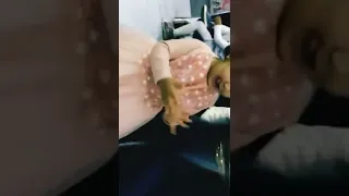 اسمع كلامه وتحت امره  اسمع كلامه وتحت امره